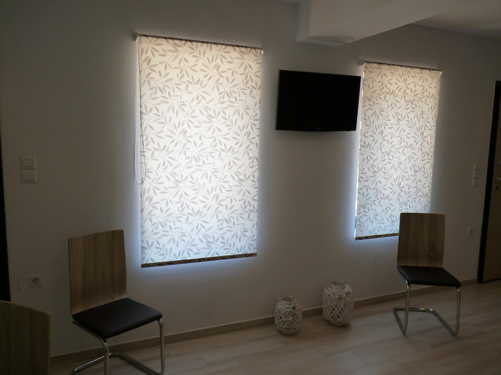 Ilianthos Apartments & Studios Mikros Gialos Bagian luar foto